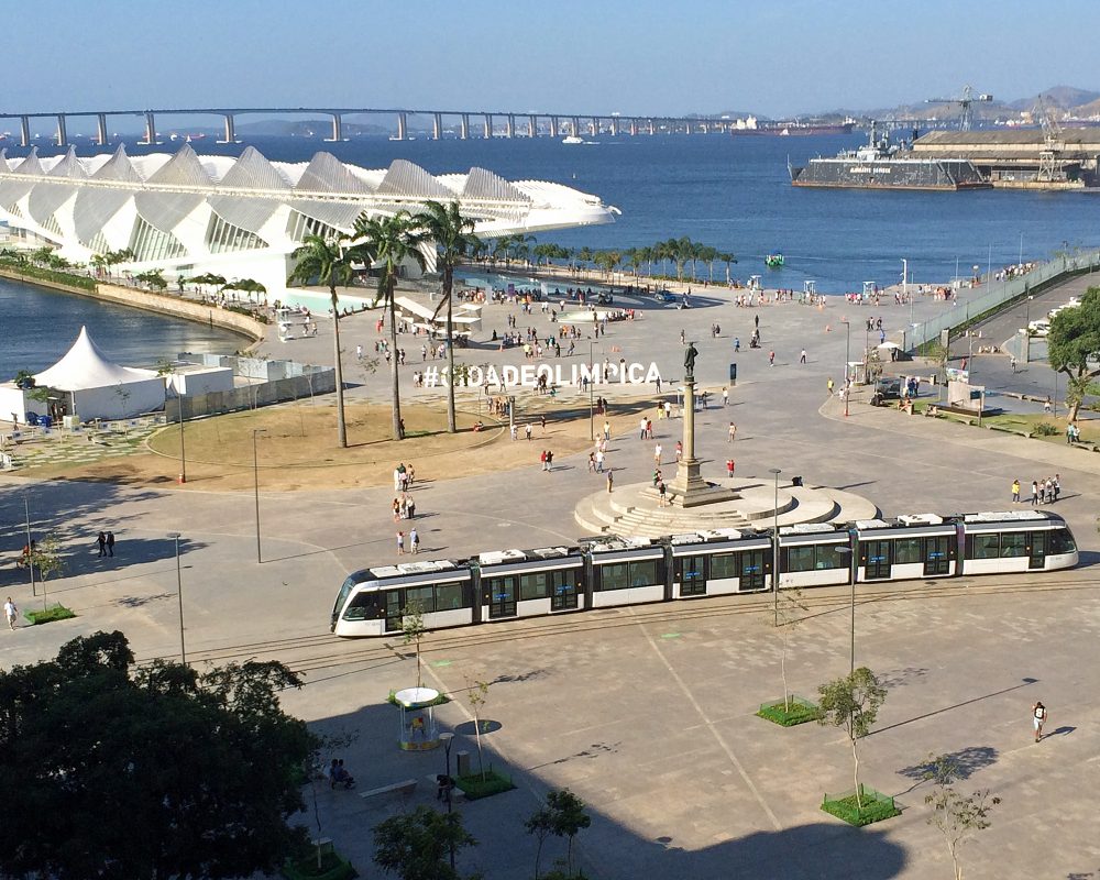 Agora Praça Mauá : Lançamento de Studios