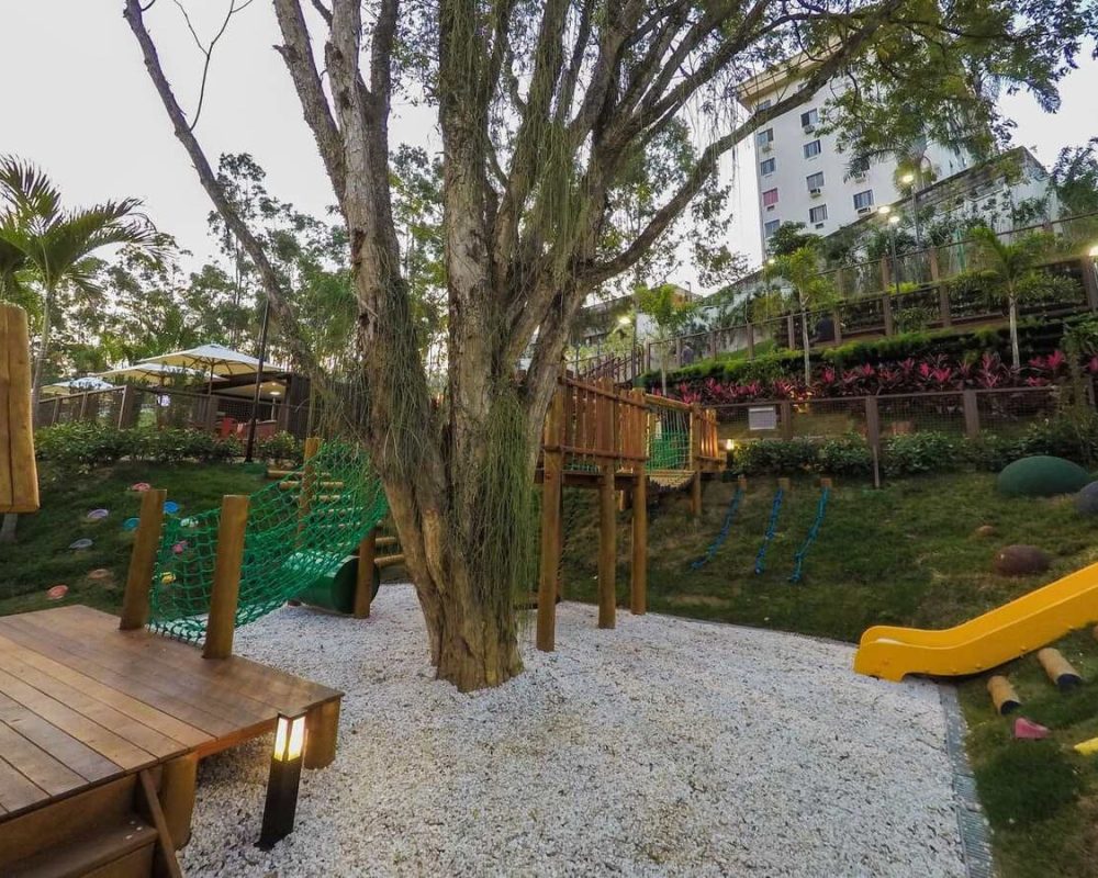 73c4214d-9d38-45c9-8c0f-bbbfe87a4d7d