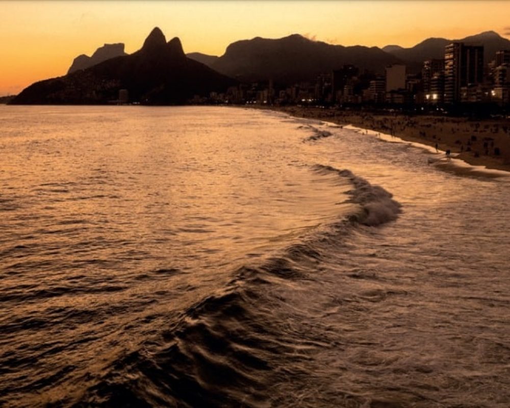 Bronze Ipanema Studios Rua Prudente de Morais