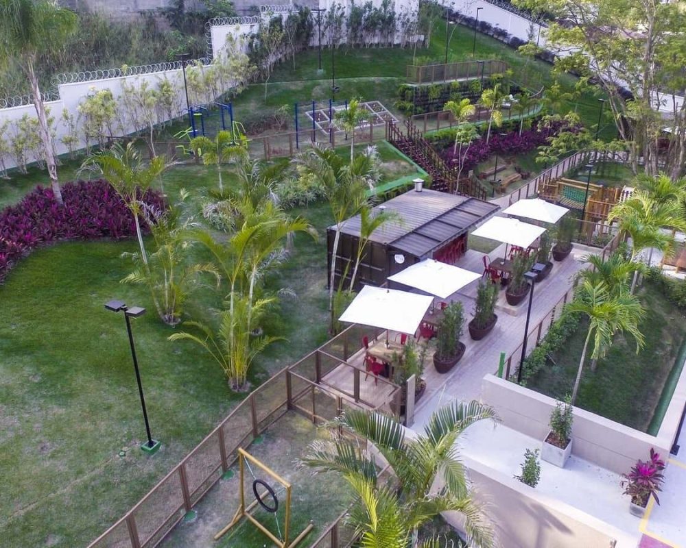 b5ea76a2-c8eb-43dc-949c-1bd0556e56d2