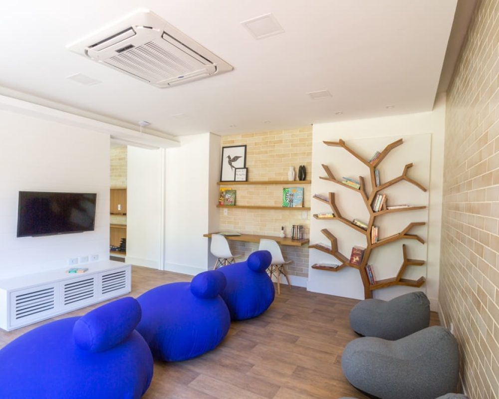 f6ffaae5-6590-42ac-a031-ad3175cce3c9