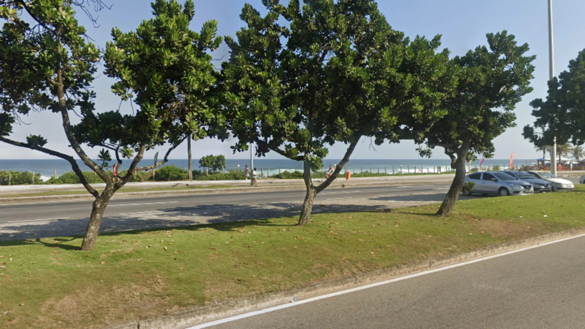 Avenida Lúcio Costa na Barra da Tijuca
